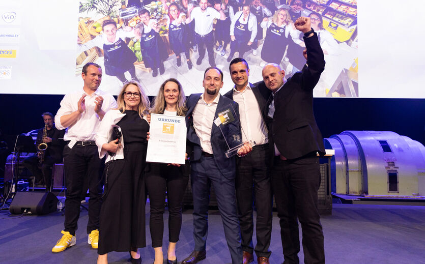 Bühnenbild der Gewinner des Supermarkt des Jahres 2025
